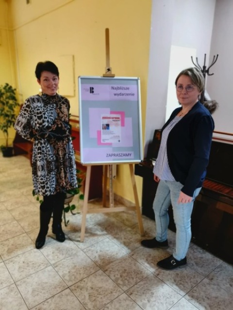 Wystawa w Bibliotece ul Rojna w Łodzi 04 11 2019 rok